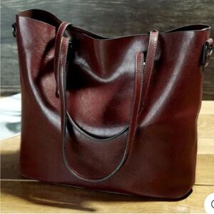 Graces Bags Elegant Wine Color Leather Tote Bag